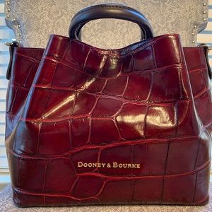 Dooney & Bourke Croco Embossed Large Barlow
